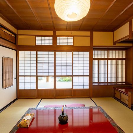 お宿一の華 Такаяма Экстерьер фото
